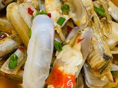 -天桥饭店·特色海鲜(金山嘴渔村店)
