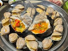 -围炉肉舍•炭烤活鳗•丹东海鲜烤肉(步行街店)