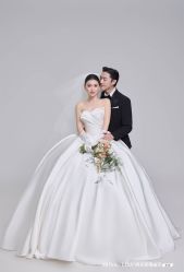 -蒙娜丽莎婚纱摄影(南门店)