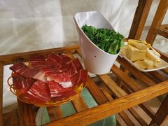 -易门野生菌府·菌海森林(月牙潭公园店)