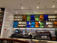 -港丽餐厅(高德置地店)