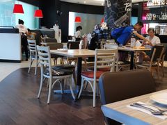 大堂-必胜客(兴华中路PH店)