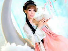 -九月鹰飞汉服摄影工作室