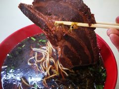 -小龙大肉面馆
