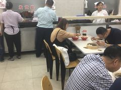-珊珊小笼馆(仙霞路店)