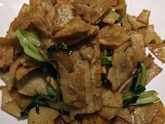 -黄泥岗·地道湖北菜(奥特莱斯店)