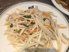 -民间瓦缸煨汤館(嵩山路店)