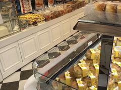面包甜点陈列柜-味多美蛋糕(马家堡永辉店)