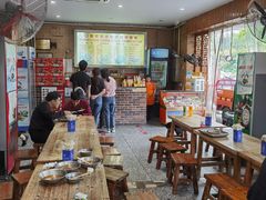 大堂-西环肥仔螺蛳粉(总店)