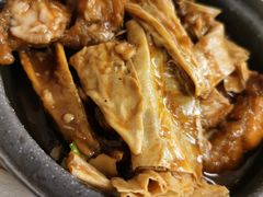 支竹钳鱼煲-醉贤居