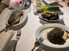 -茹丝葵经典牛排馆(上海外滩店)