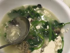豆腐鱼头汤-时利和美食(东方广场店)
