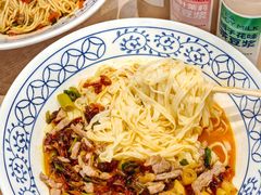 -李与白包子铺(桐梓林店)