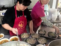 -依云煎包店