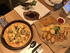 -必胜客(鼓楼店)