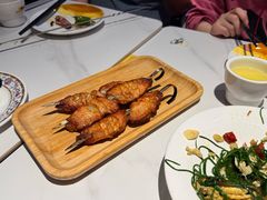 -小河公主秘制烤羊腿(小绿谷店)