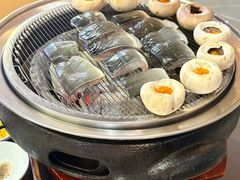 -围炉肉舍•炭烤活鳗•丹东海鲜烤肉(步行街店)