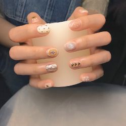 -IDO美甲美睫