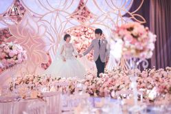 -曼格纳婚礼艺术中心(张江店)