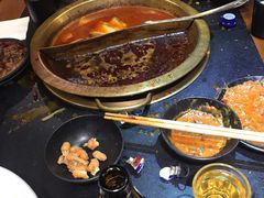 -沸炉重庆老火锅(军事博物馆店)