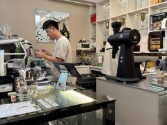 -Dogi&kiki Coffee(中心商务大厦店)