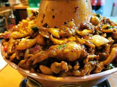 -炉小二铜锅牛蛙•川湘菜(三里屯店)