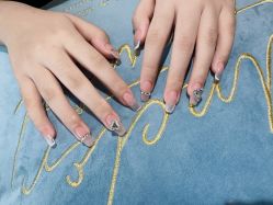 -H12 STAR日式美甲美睫专门店