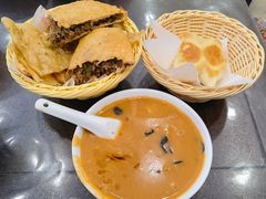 -方中山胡辣汤(成都首店)