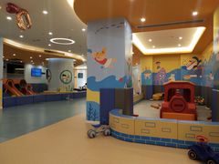 -戊辰亲子游泳俱乐部