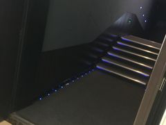 -UME影城(4DX情侣金牛店)