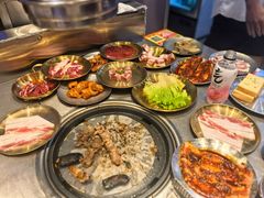 -哈哈碳都·牛肋条无限自助烤肉(台江万达店)