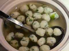 鱼丸汤-日丰园海肠水饺·老字号大连海鲜(和平广场店)