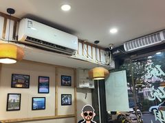 -二扁私房面馆(崂山路店)