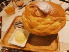 -港丽餐厅(高德置地店)