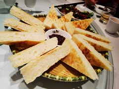 手撕老面饼-小碗大胃(福久源新天地店)