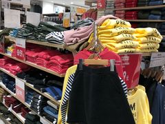 -优衣库(石家庄裕华万达广场店)