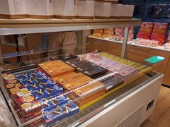 -好利来(南京路一店)