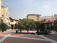 -佛罗伦萨小镇广佛名品奥特莱斯(疏港路店)