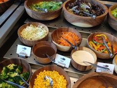 -万达瑞华酒店美食汇自助餐厅(楚河汉街店)
