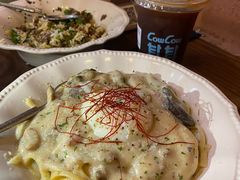 -CowCow其其·牛杂咖啡公司(六运店)