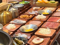 -银米·云南传统过桥米线(双廊黑金冠店)