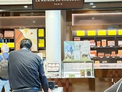 -LA MAISON DU CHOCOLAT(戴高乐机场T 2F店)