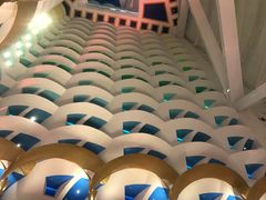 -迪拜帆船酒店海底餐厅