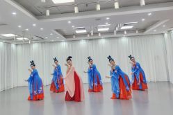 -深舞形体民族舞蹈工作室