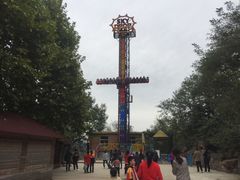 -雪山彩虹谷景区