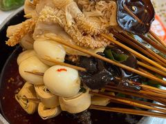 -小董哥烤串·爆汁大油边(故宫店)