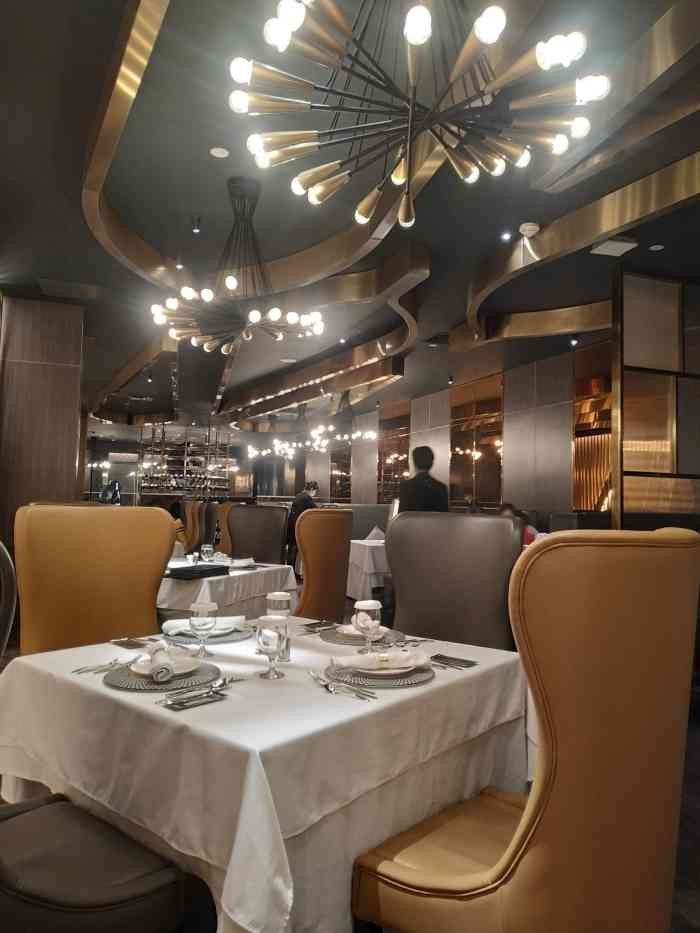 王品牛排佳兆业广场店