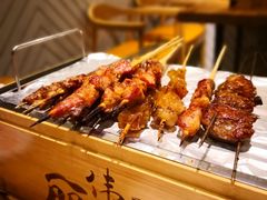 -丽伟的串·烧烤·砂锅(芝麻街店)
