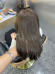 -Tloml salon