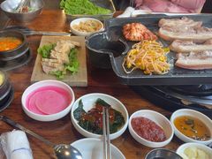 -Dombe豚(黑猪肉街店)